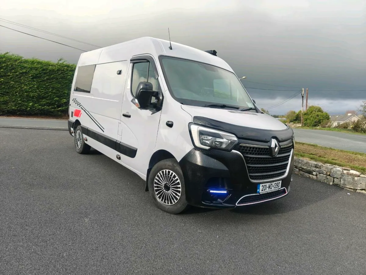 Renault master camper 2020 year - Image 1