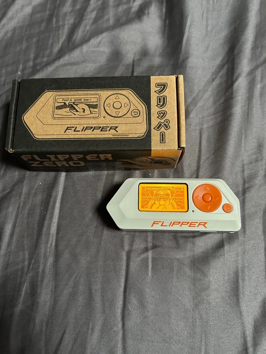 Flipper Zero for sale in Co. Cork for €200 on DoneDeal