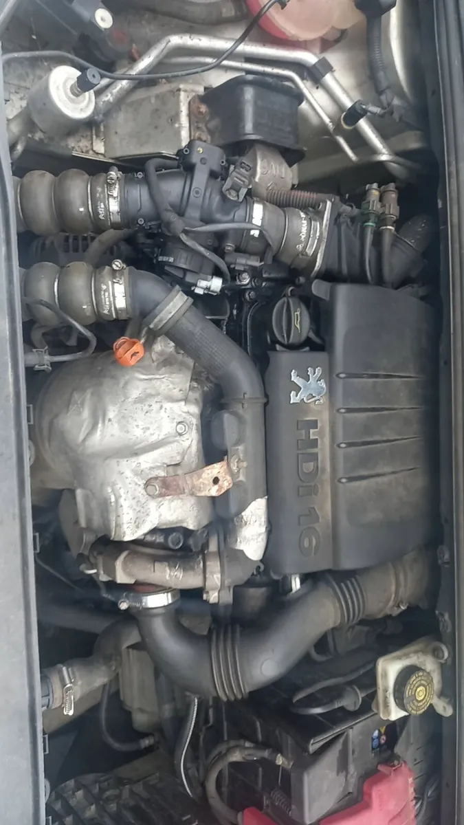 Peugeot 308 hdi 1.6 engine