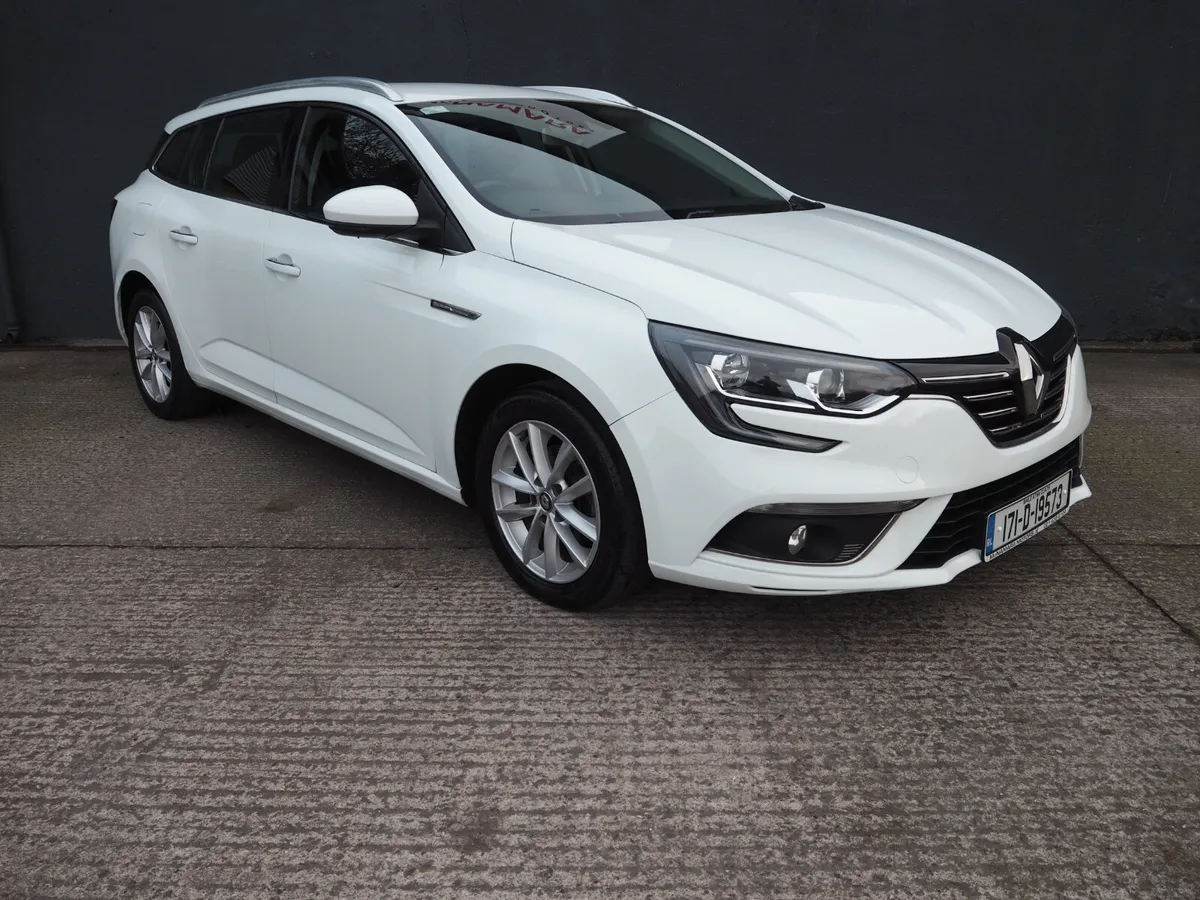 Renault Megane Sports Tourer Dynamique S NAV - Image 3