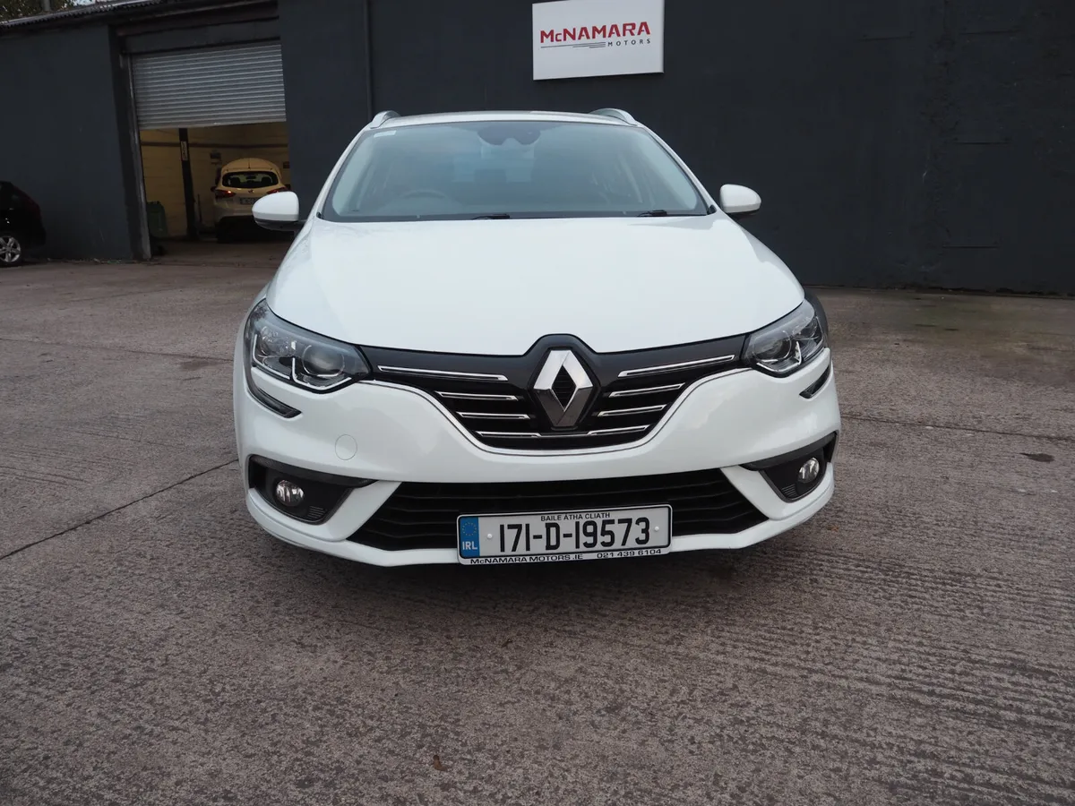 Renault Megane Sports Tourer Dynamique S NAV - Image 4