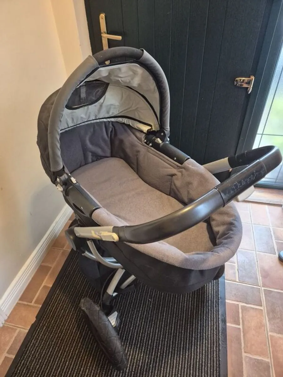 Quinny Buzz Xtra Complete Travel System for sale in Co. Mayo for 150 on DoneDeal