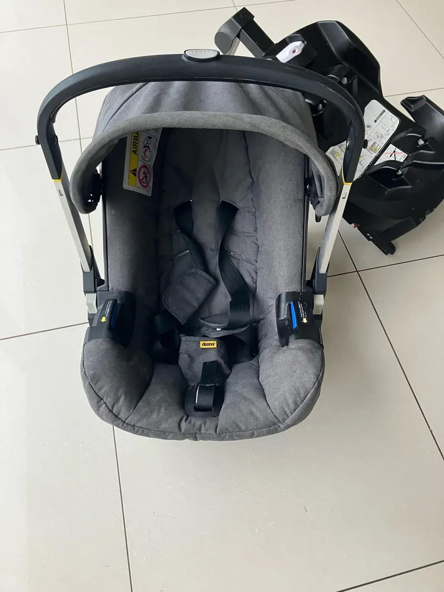 Donna car seat and stroller with iso fix base for sale in Co. Cork for 410 on DoneDeal