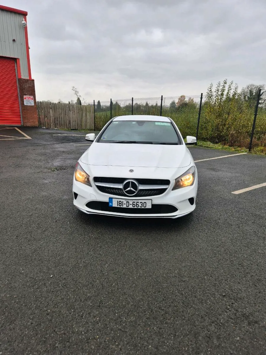 Mercedes Cla 220 - Image 1