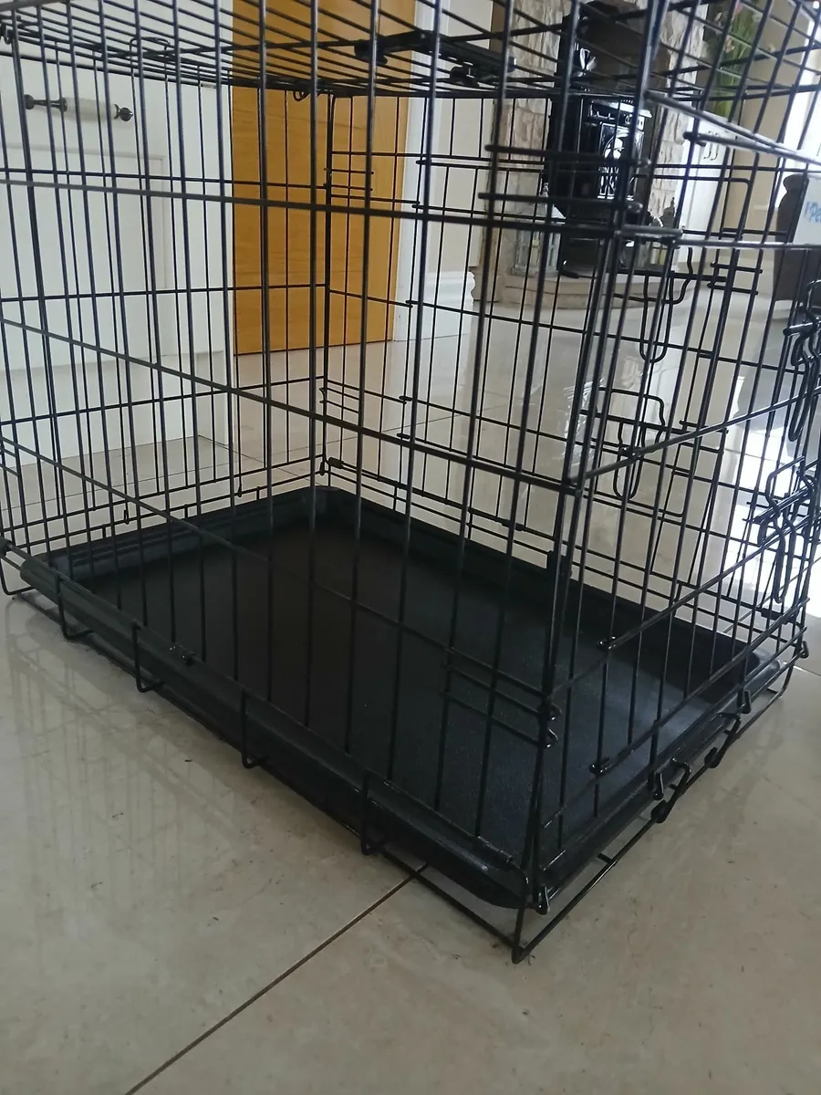 Dog crate for sale in Co. Leitrim for 25 on DoneDeal