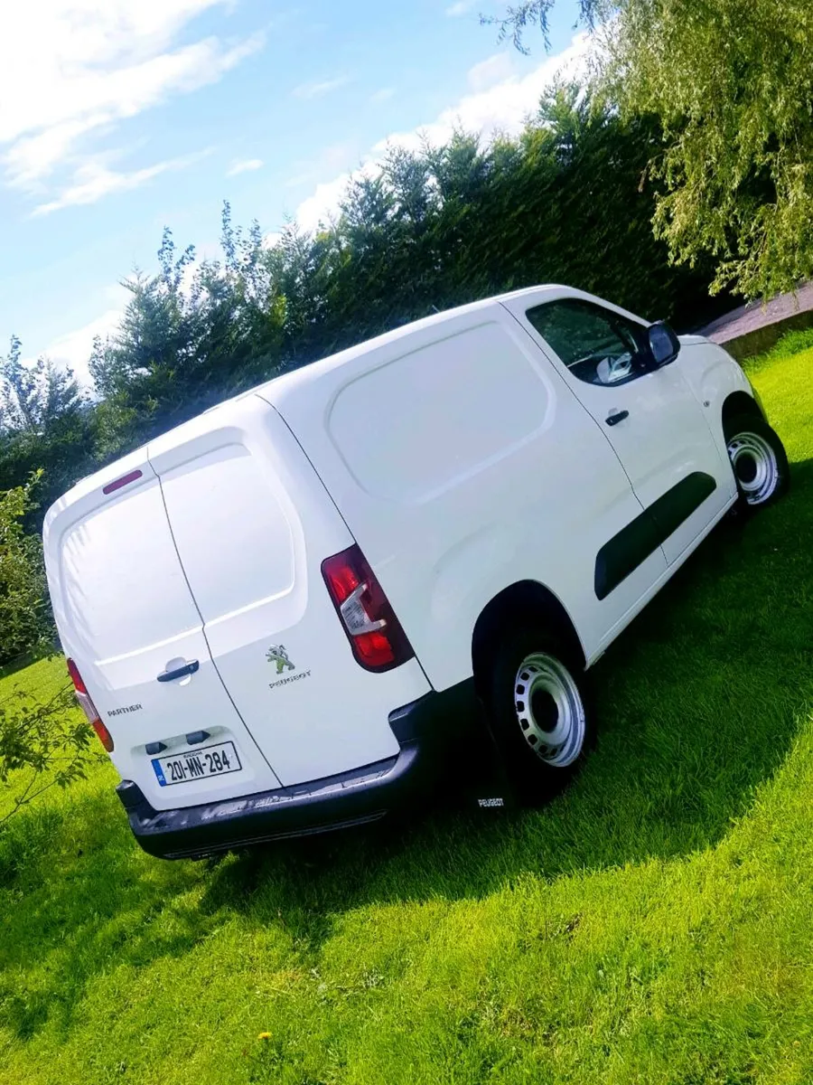 Peugeot partner,  201 van, 3 seater,  clean - Image 1