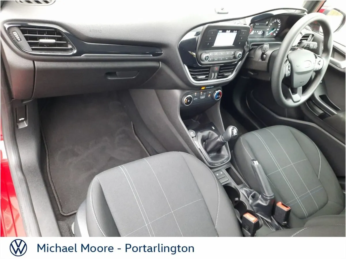 Ford Fiesta 1.1l 70 PS Zetec - Image 4