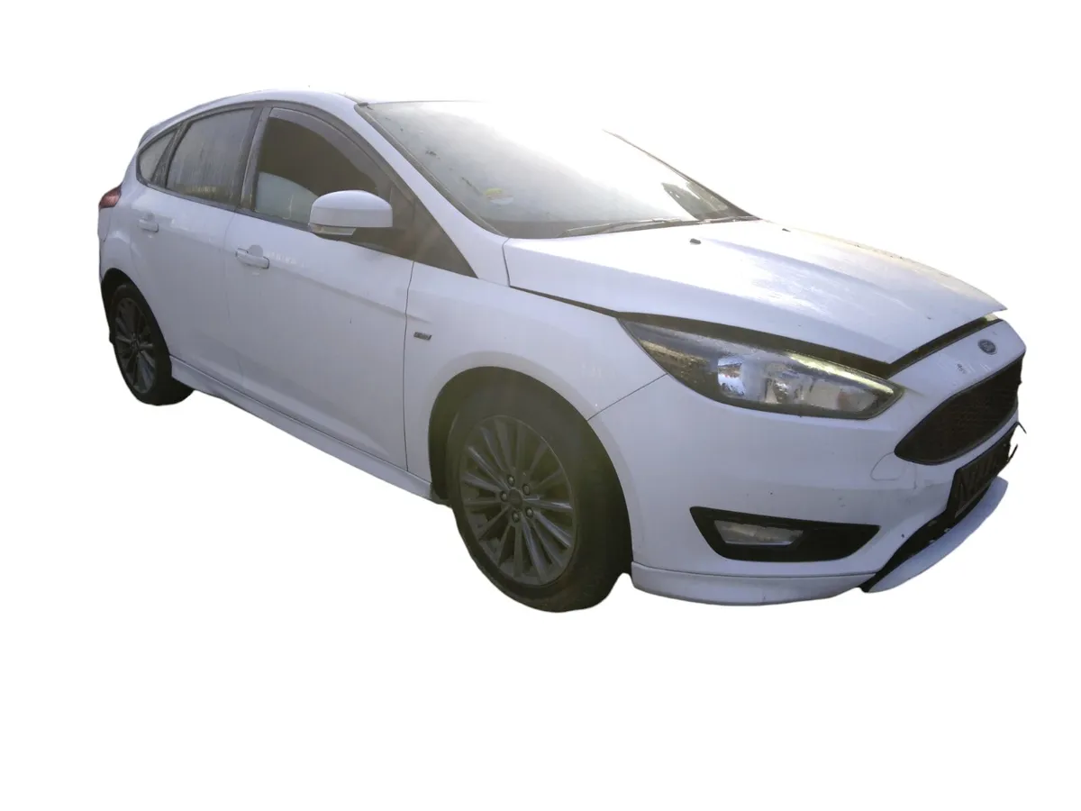 2016 FORD FOCUS ST LINE For Breaking/Dismantling - Image 1