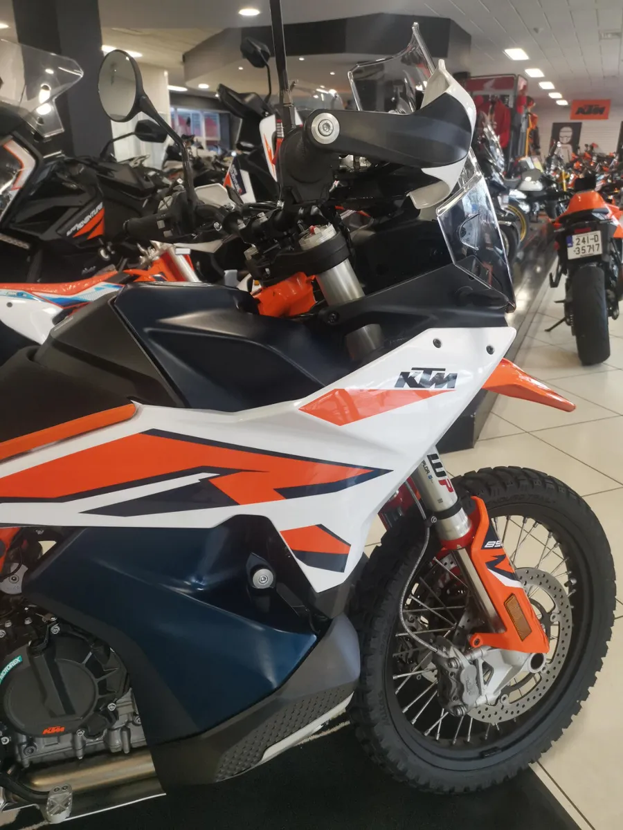 KTM 890 ADVENTURE R**Ex Demo**with Tech Pack** - Image 2