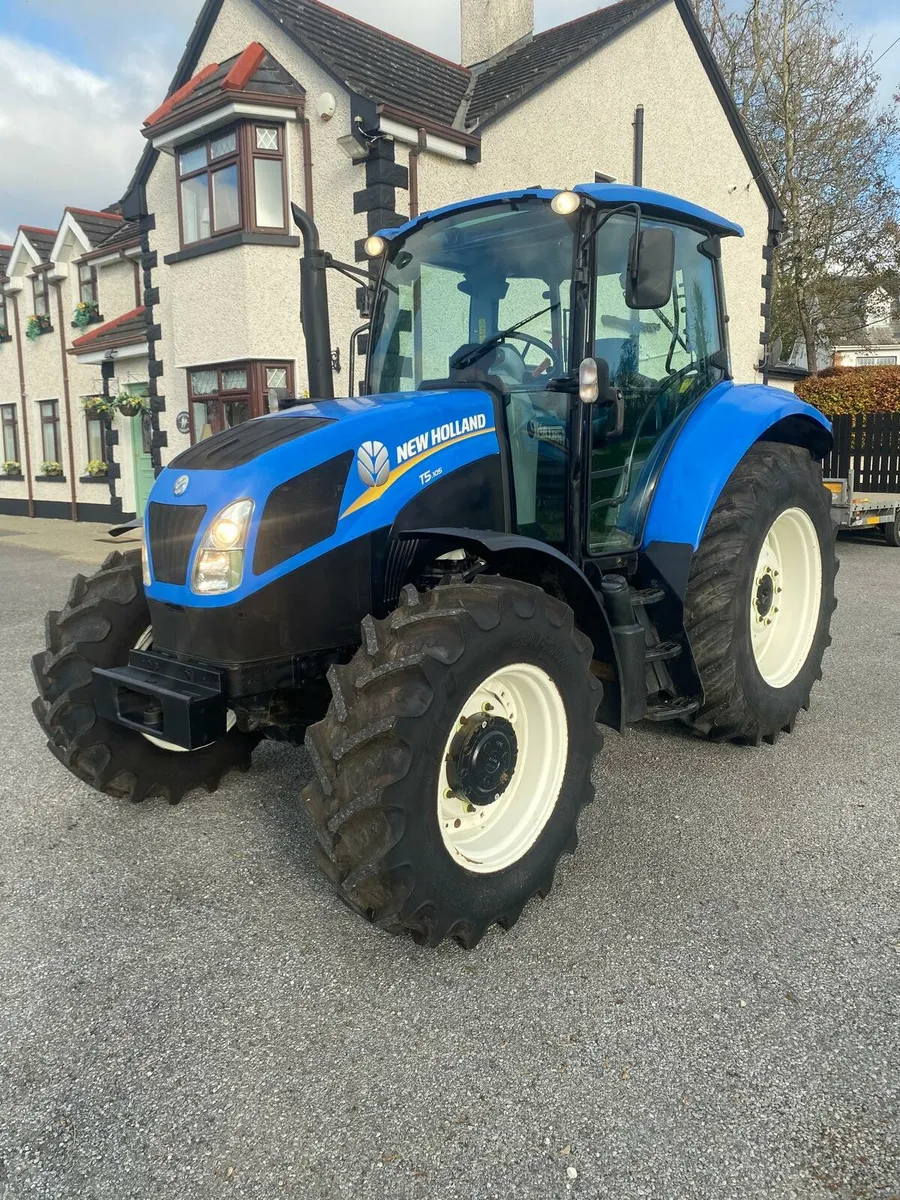 2016 New Holland T5105 - Image 4