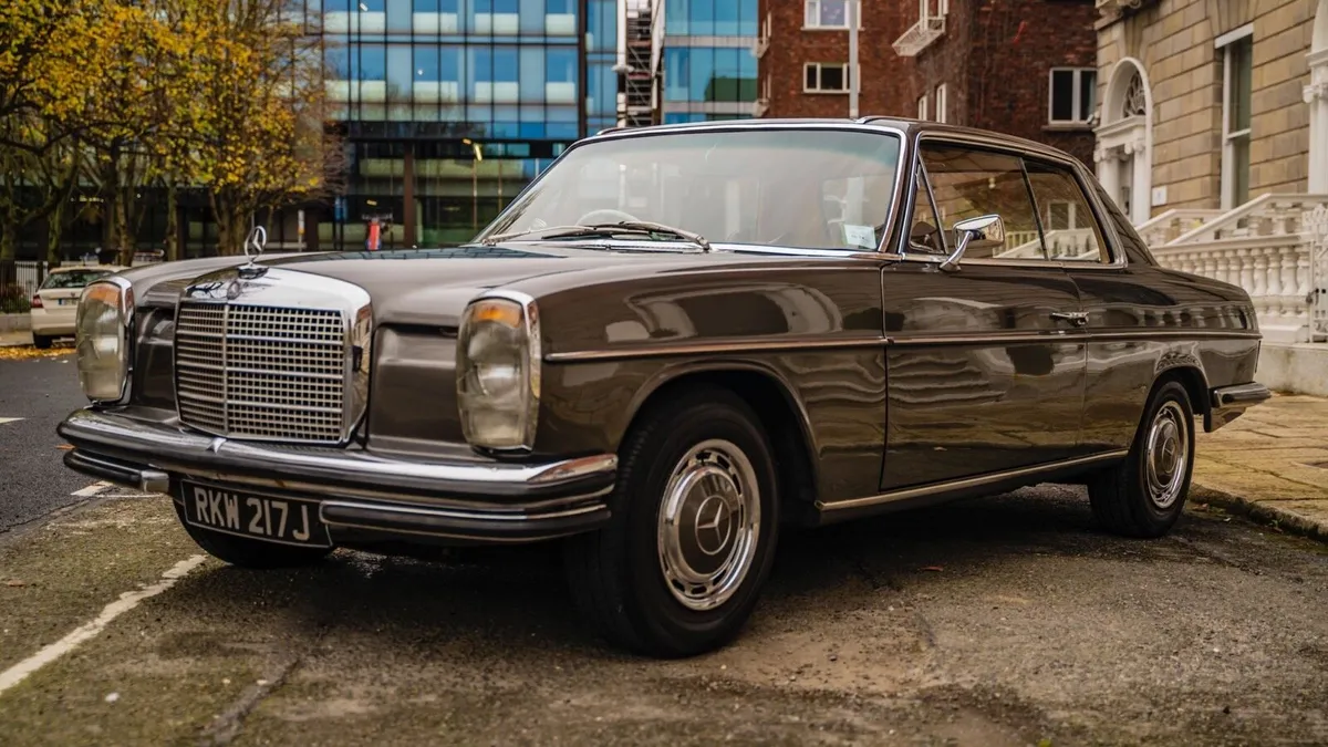 1971 Mercedes Benz 250 CE Coupe - Image 1