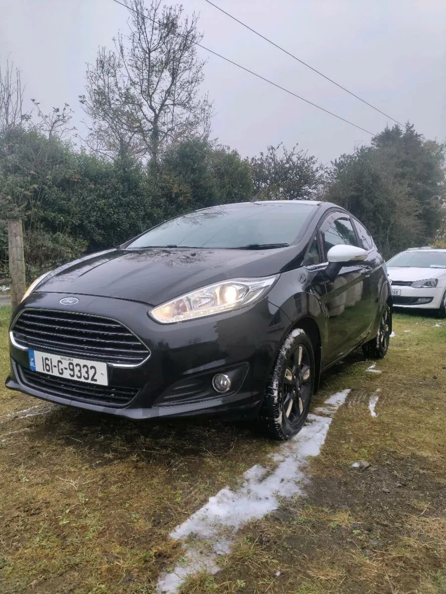 2016 Ford Fiesta Zetec Black Edition - Image 3