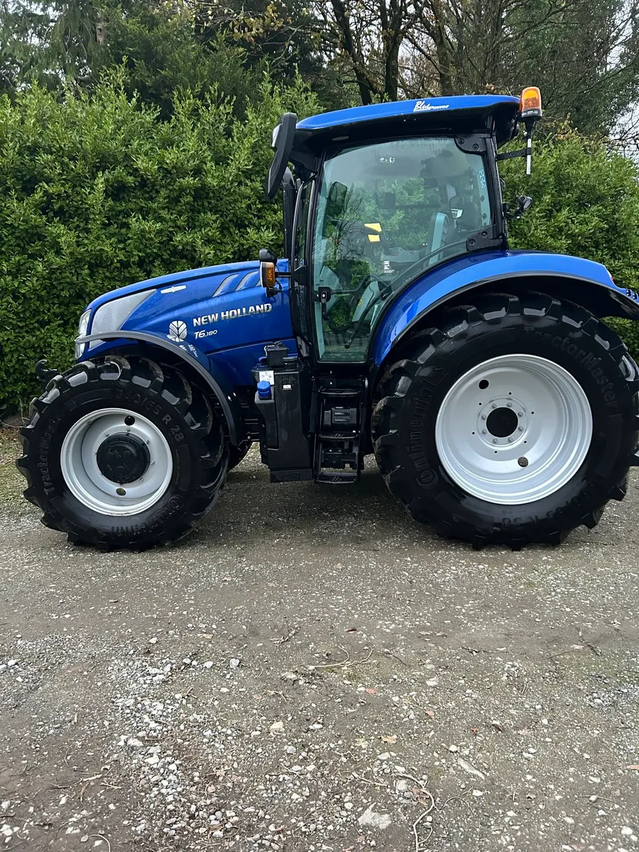 Newholland T6 180 - Image 1