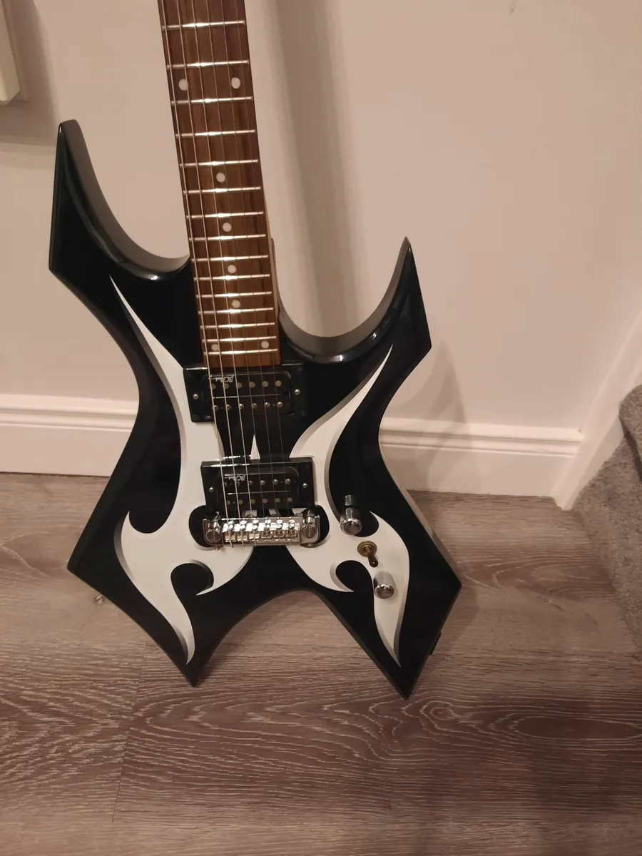 B C Rich Electric Guitar - Image 2