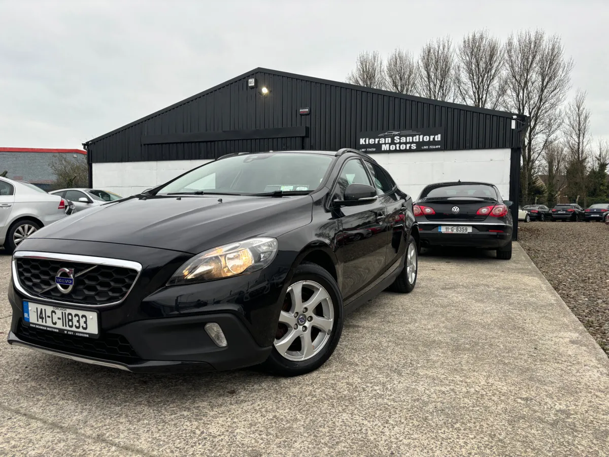 2014 Volvo V40 - Diesel - Low Miles - Image 1