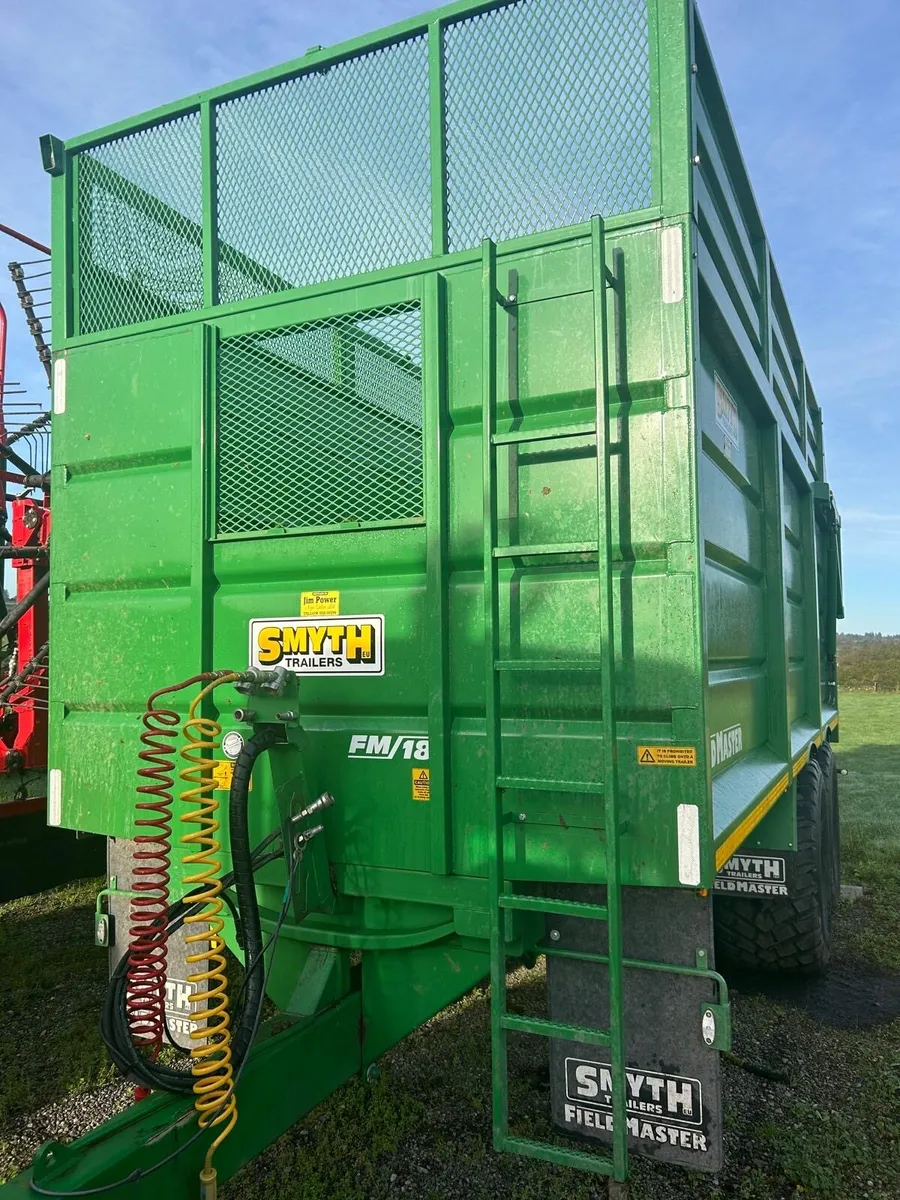 Silage trailers for sale - Image 1