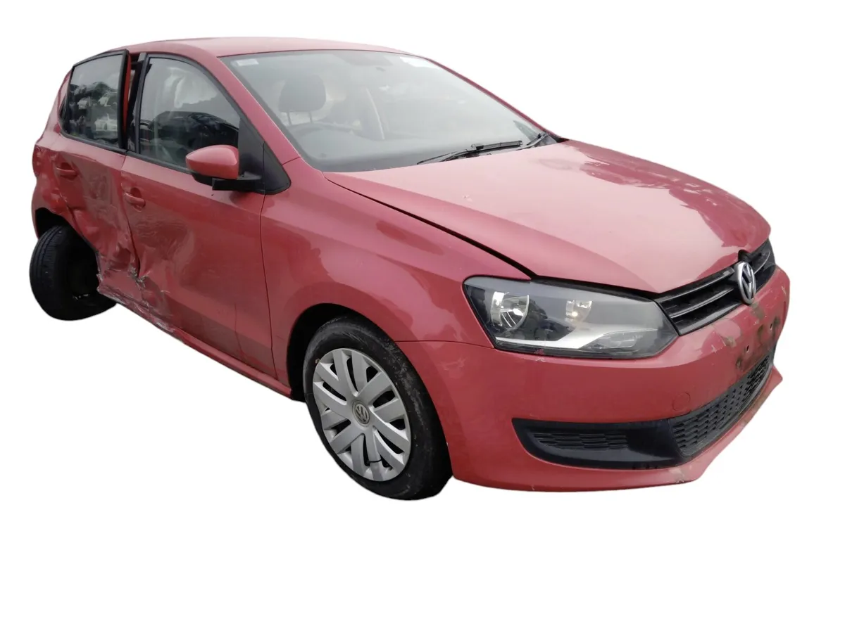 2012 VOLKSWAGEN POLO For Breaking/Dismantling - Image 1