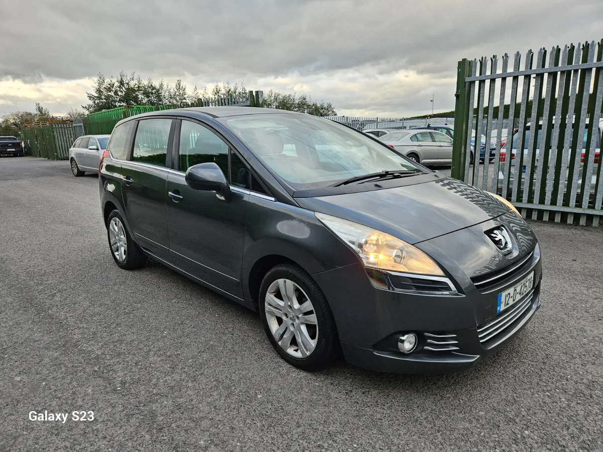 Peugeot 5008 2012 1.6 hdi active automatic - Image 3