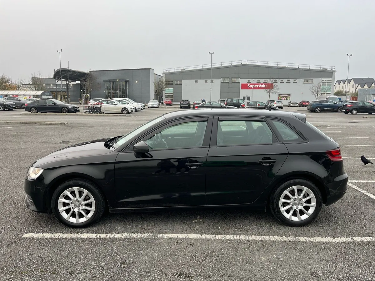 Audi A3 Sportback 1.6 Diesel - Image 2