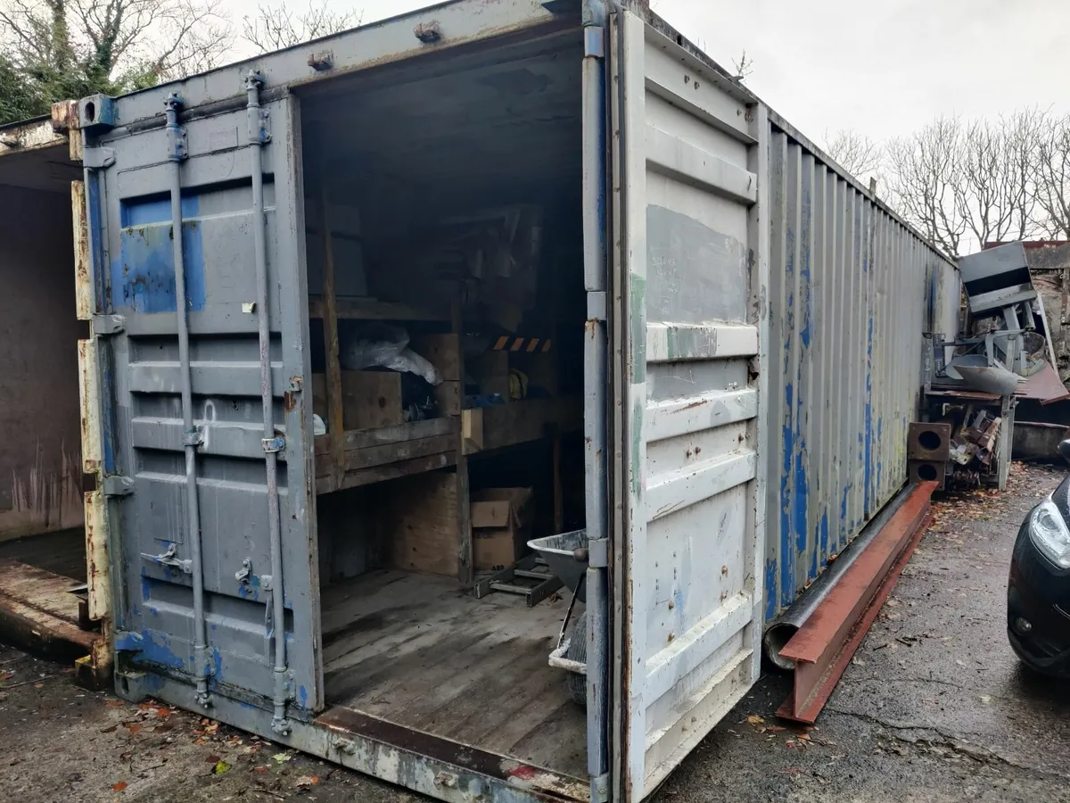 Shipping containers and steel site offices - Image 2