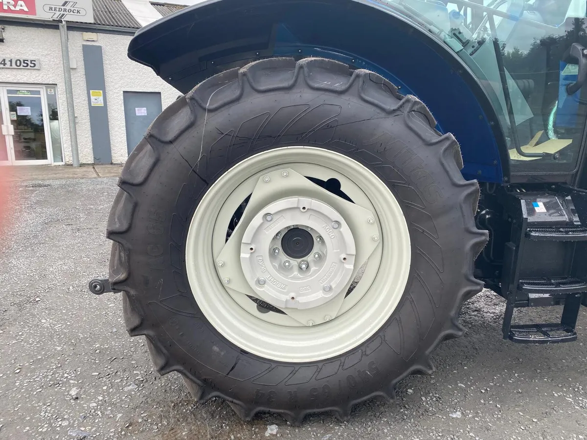 Valtra A115 💥 The Perfect Stockmans Tractor 💥 - Image 4