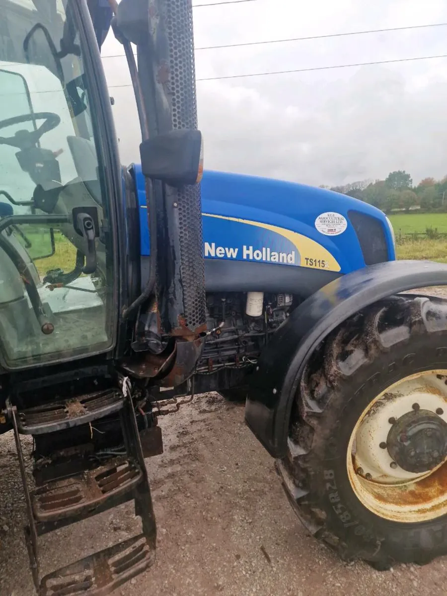 Newholland TS115A - Image 4