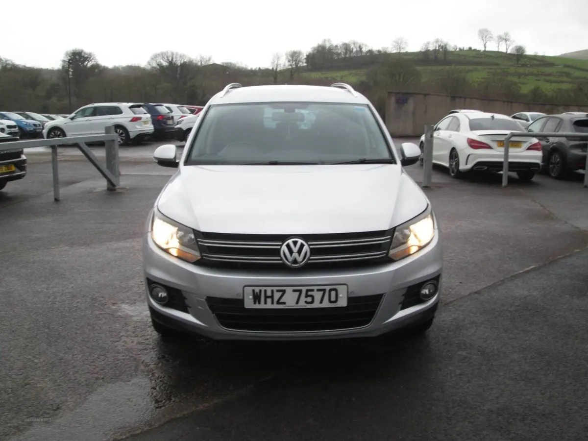 Volkswagen Tiguan Diesel Estate - Image 3