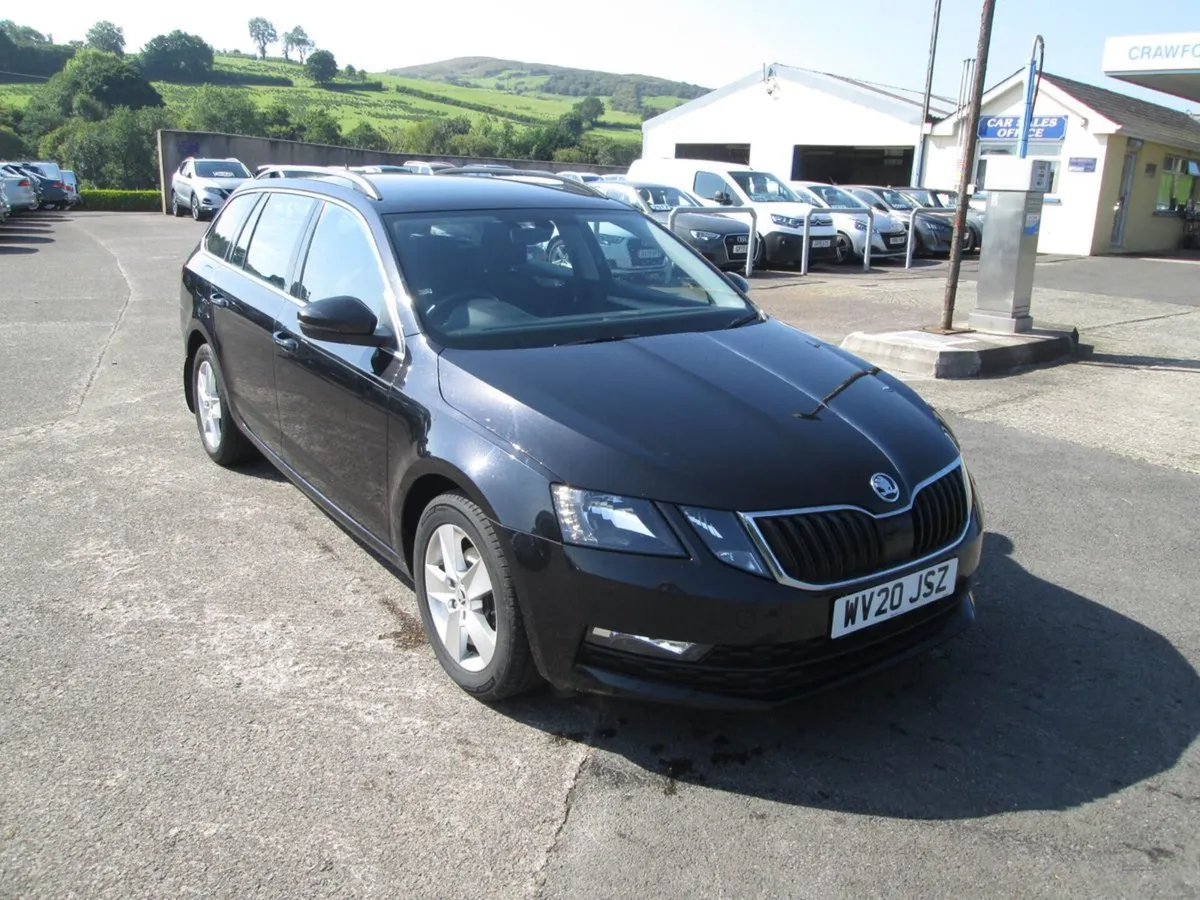 Skoda Octavia 1.6 TDI SE TECHNOLOGY 5DR ESTATE - Image 4