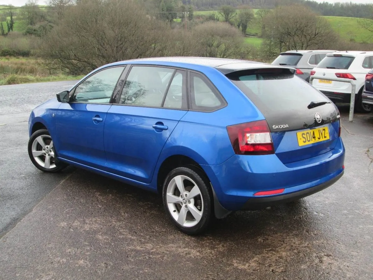 2014  SKODA  RAPID  1.6  TDI  90 BHP  ELEGANCE - Image 4