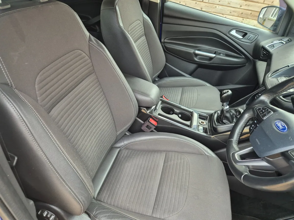 Ford Kuga 2018 Comercial 4 Seater - Image 4