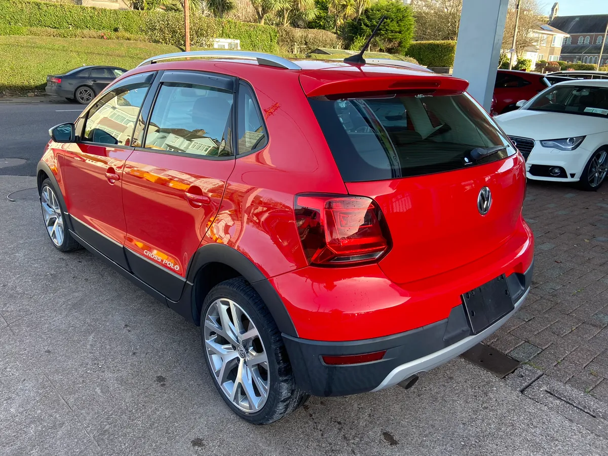Volkswagen polo cross - Image 4