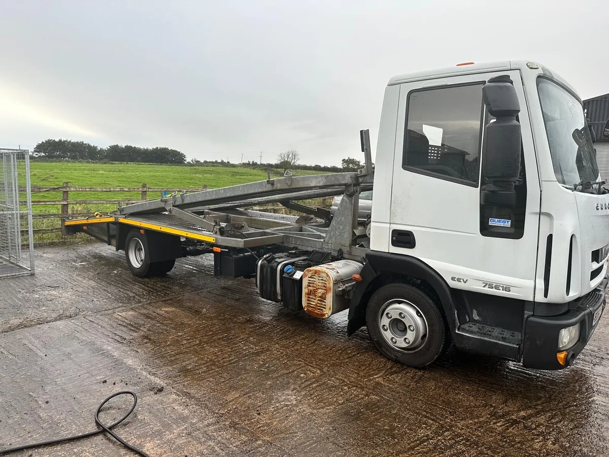 2010 iveco  euro cargo 2 car transporter - Image 1