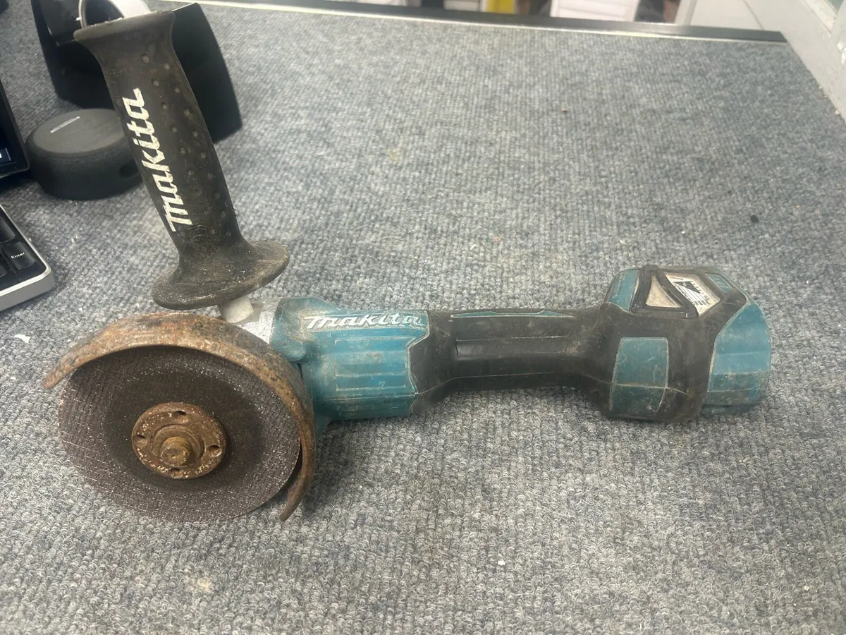 Makita Grinder DGA 463 for sale in Co. Cork for 99 on DoneDeal