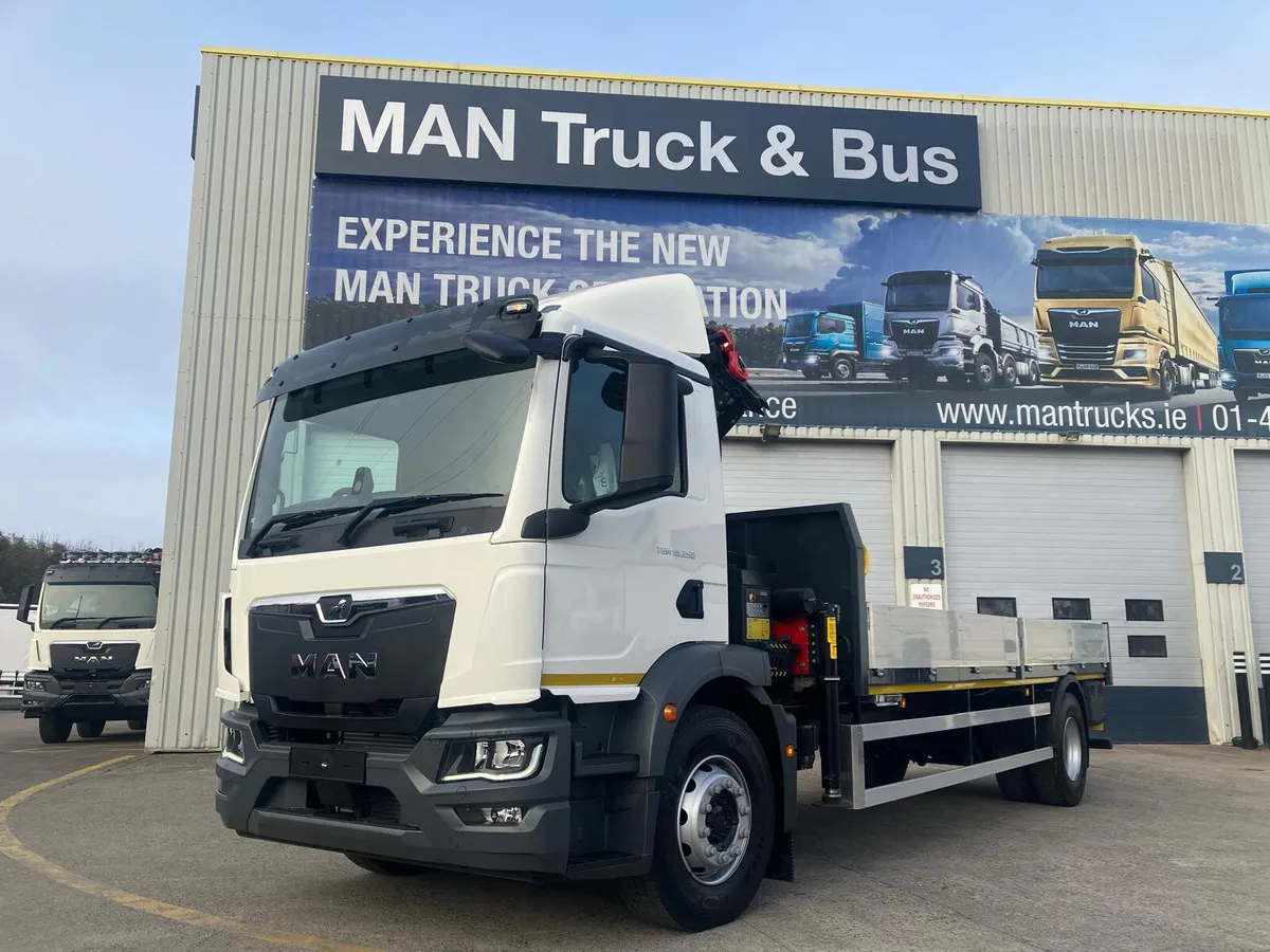 New MAN TGM 18.250 flatbed with crane - Image 1