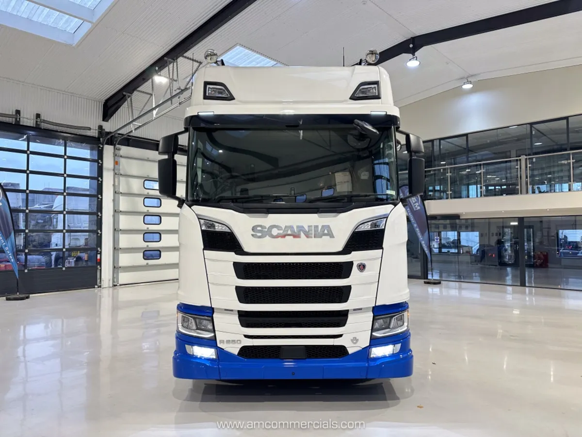 2025 SCANIA R650 V8 HIGHLINE 6X2 TAG - Image 2