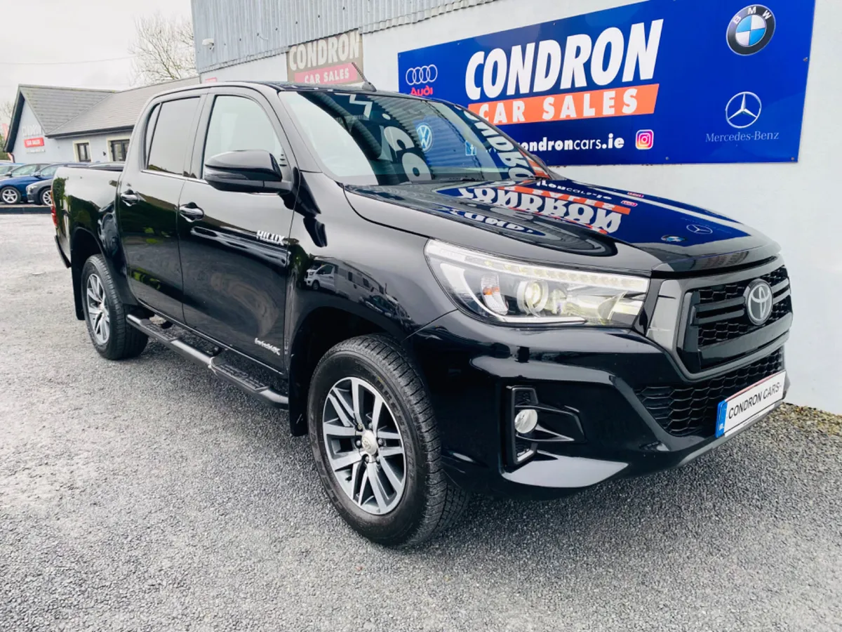 2020 TOYOTA HILUX 2.4 D4D INVINCIBLE X MANUAL - Image 2