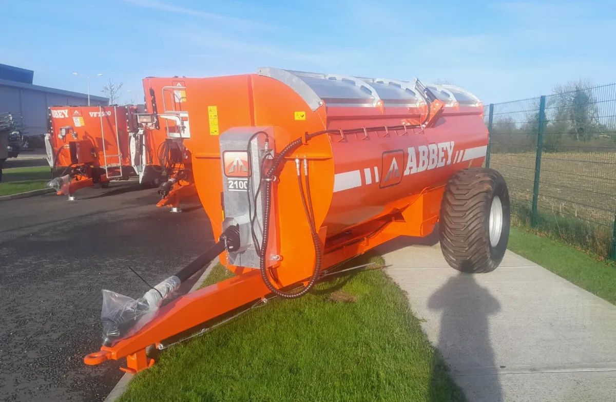 Abbey 2100 SIDE SPREADER - Image 1