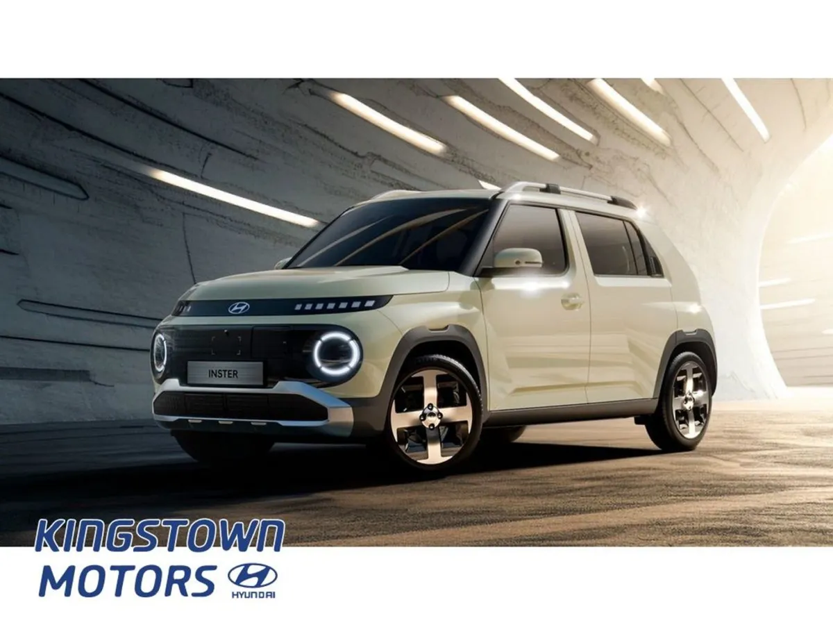 Hyundai INSTER Signature 42kw - Image 1