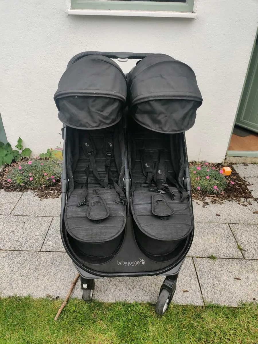 Double buggy babyjogger city tour double for sale in Co. Dublin for 300 on DoneDeal