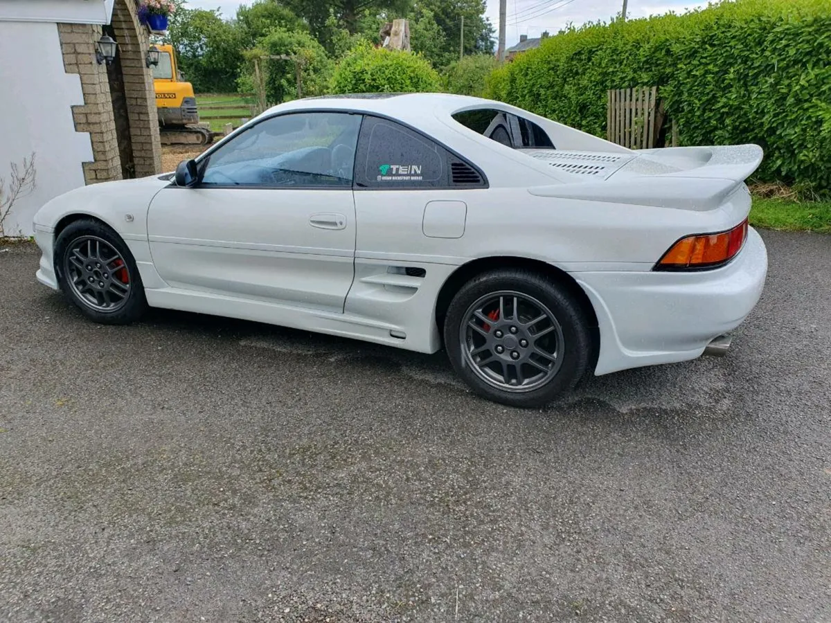 Toyota mr2 - Image 3