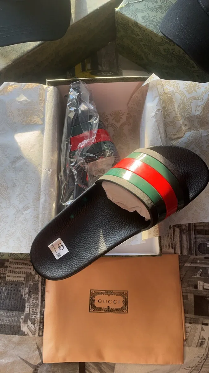 Mens gucci sliders sale shop