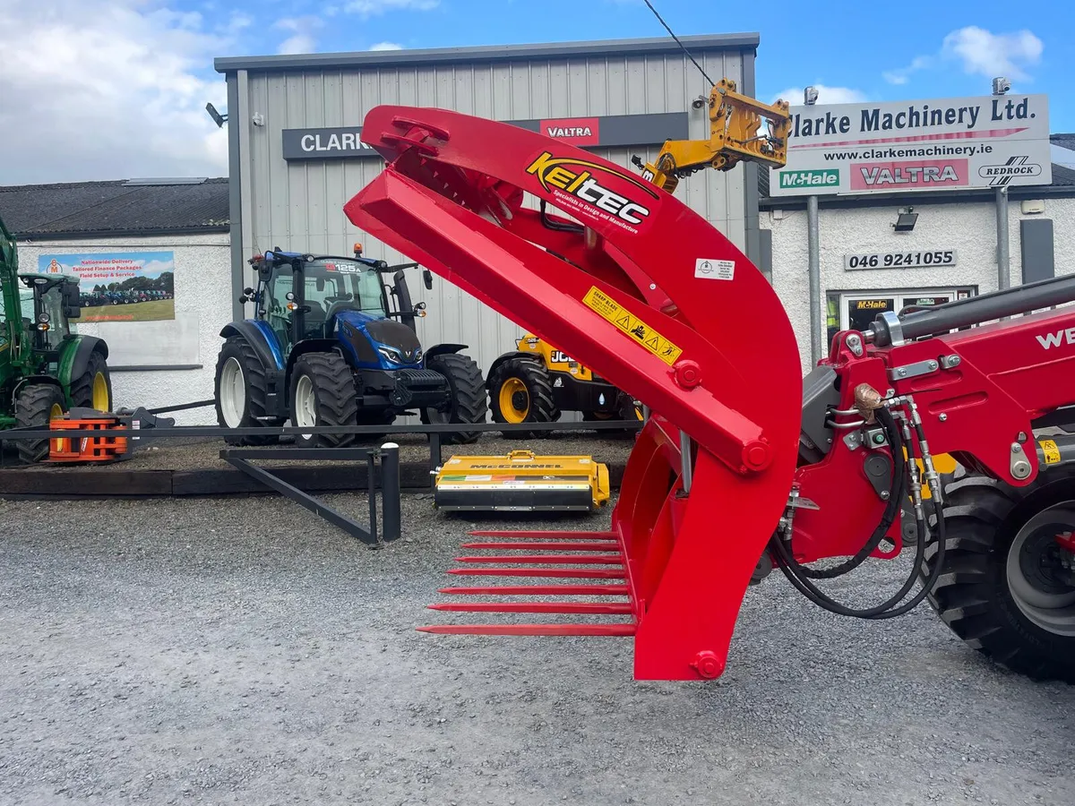 Keltec Bale Shears + Film Catcher IN STOCK !! - Image 1