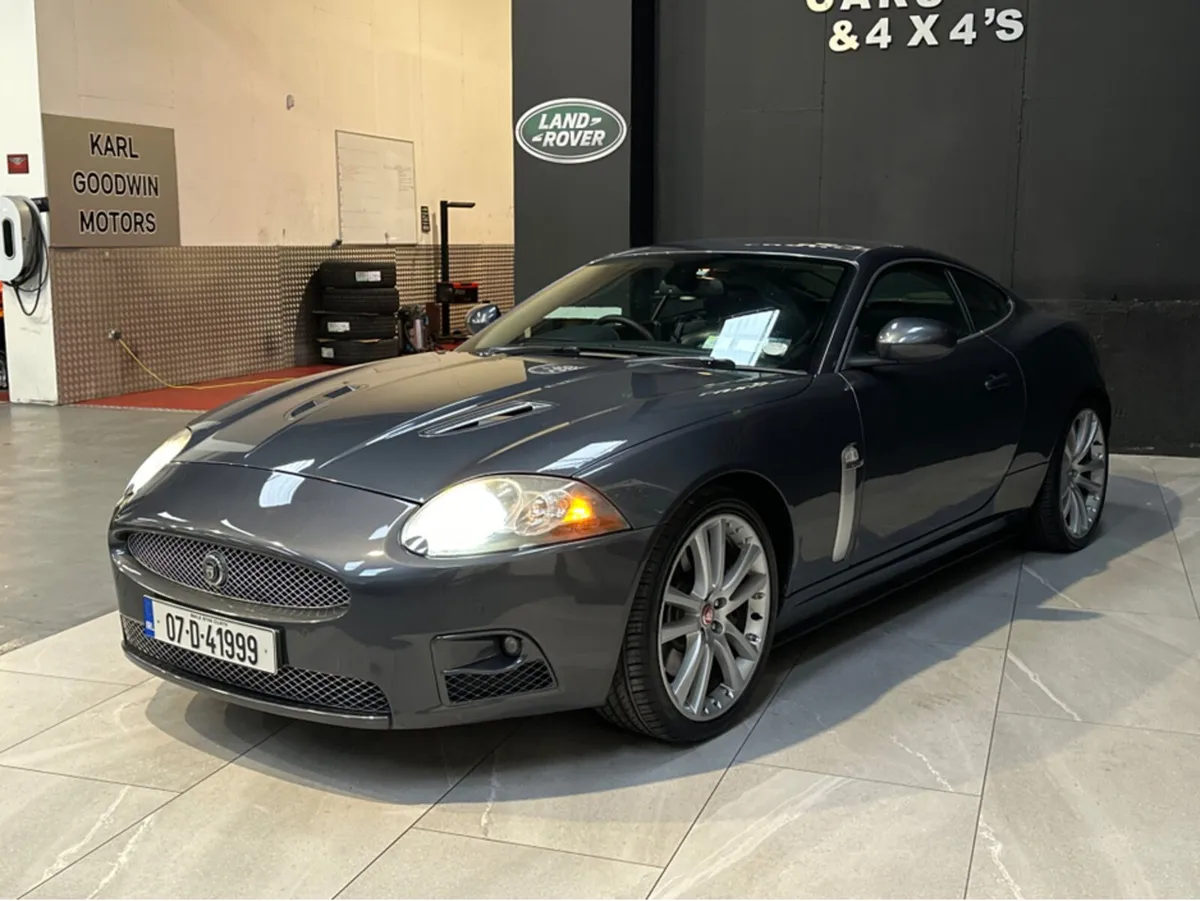 XKR 4.2 SUPERCHARGED 420 BHP - Image 3