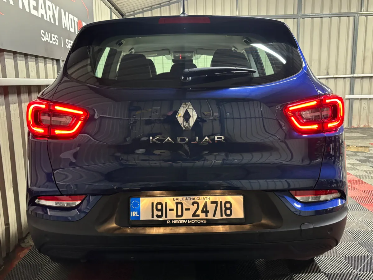 2019 191 Renault Kadjar 1.3 Petrol Manual - Image 2