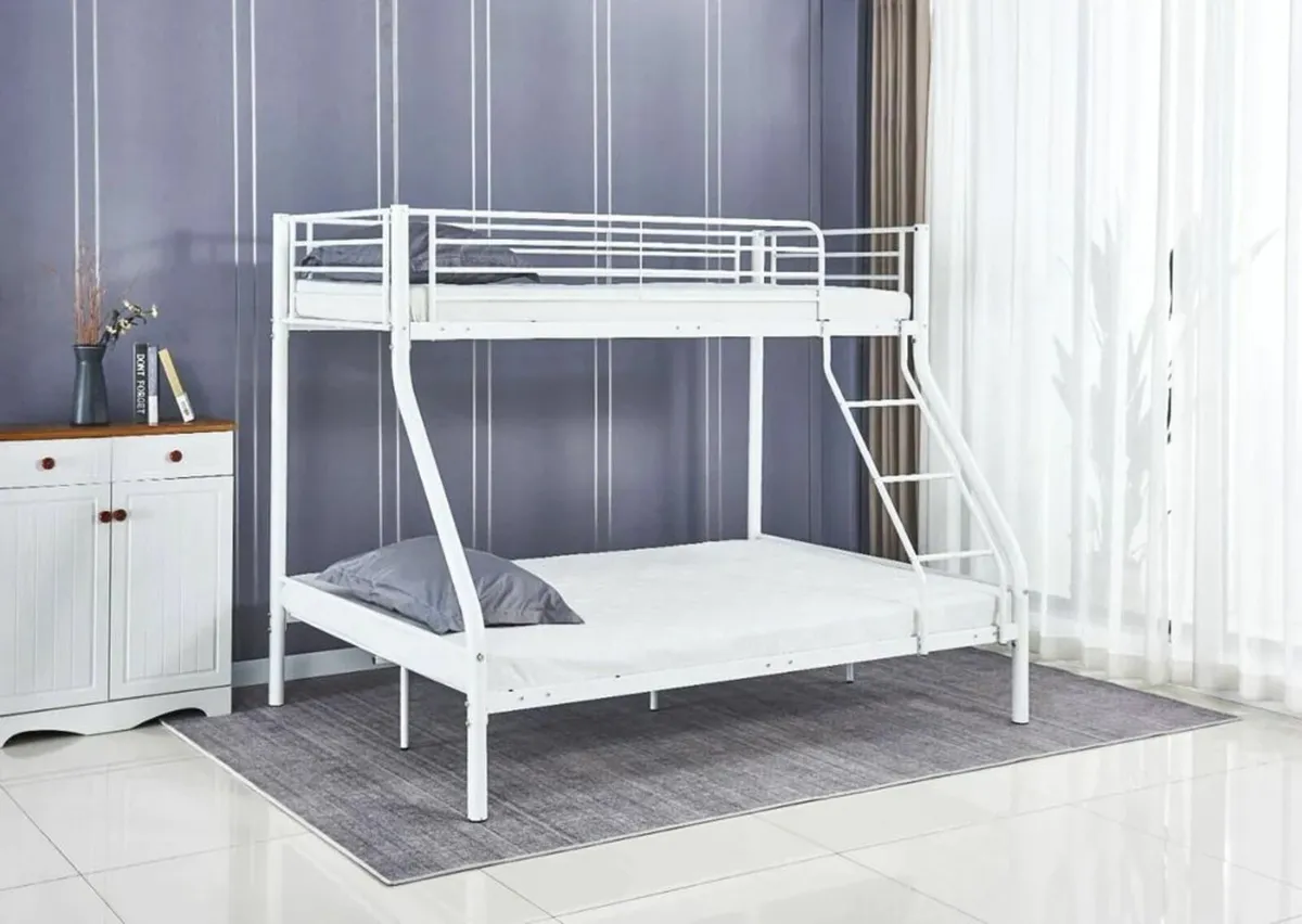 White Double Metal Bunk Bed – FREE DELIVERY - Image 1