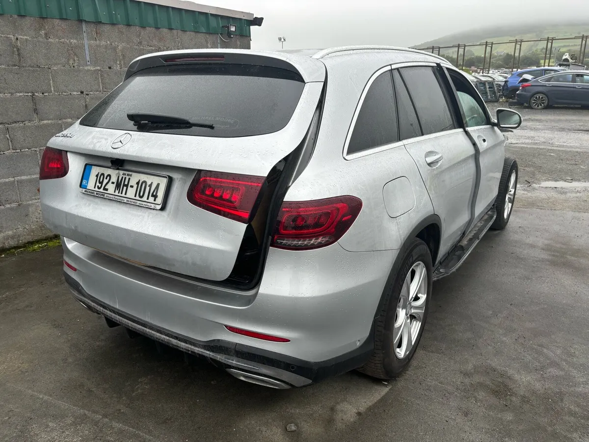 Mercedes GLC 2021 - Image 4