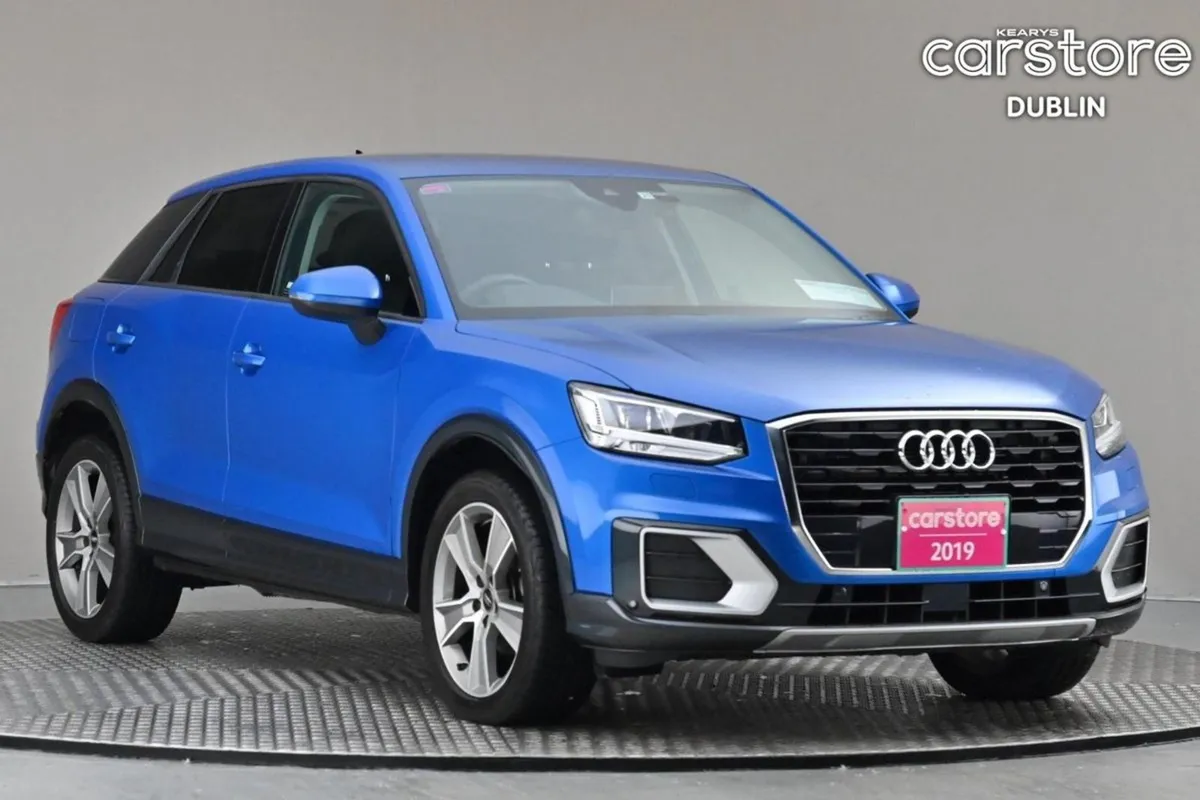 Audi Q2 1.0 Tfsi S-tronic 115BHP  reverse Cam par - Image 1