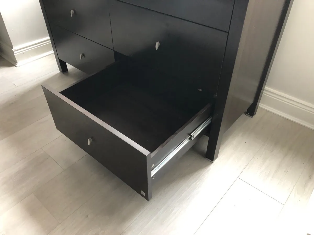 Dressing table with mirror - Image 3