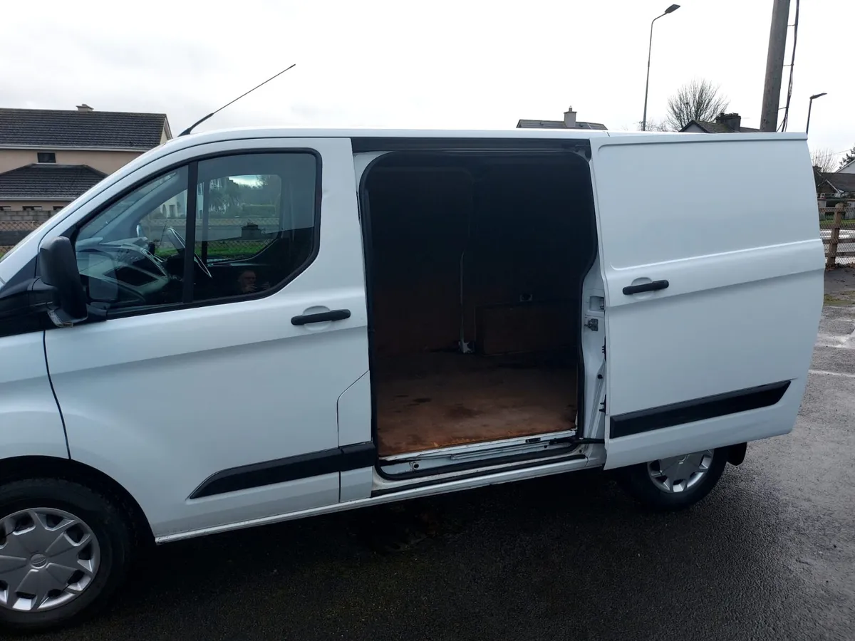 Ford Transit 2017 - Image 3