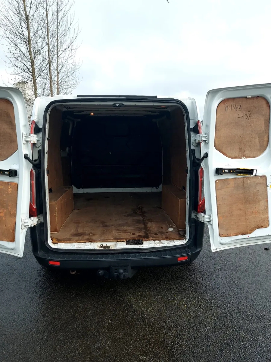 Ford Transit 2017 - Image 4